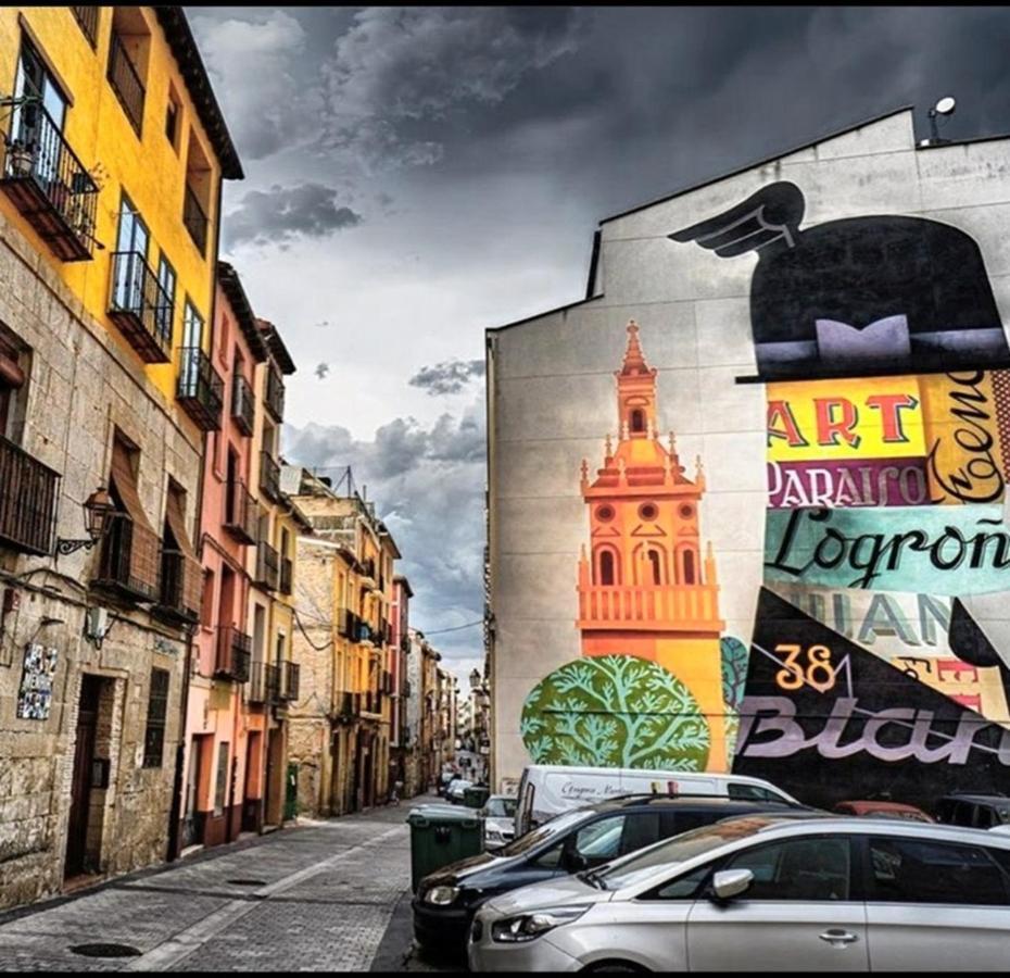 CASA CHUSCO, un rincón encantador. Junto a Portales. Logroño Exterior foto